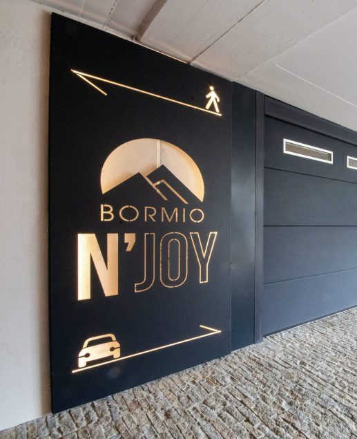 hotel-bormio-bike-parking
